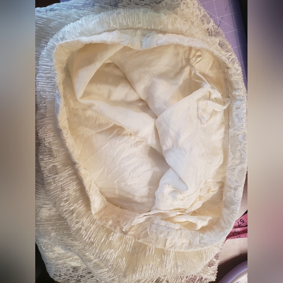 White Lace Lined Vintage Maxi Skirt - Picture 8 of 12